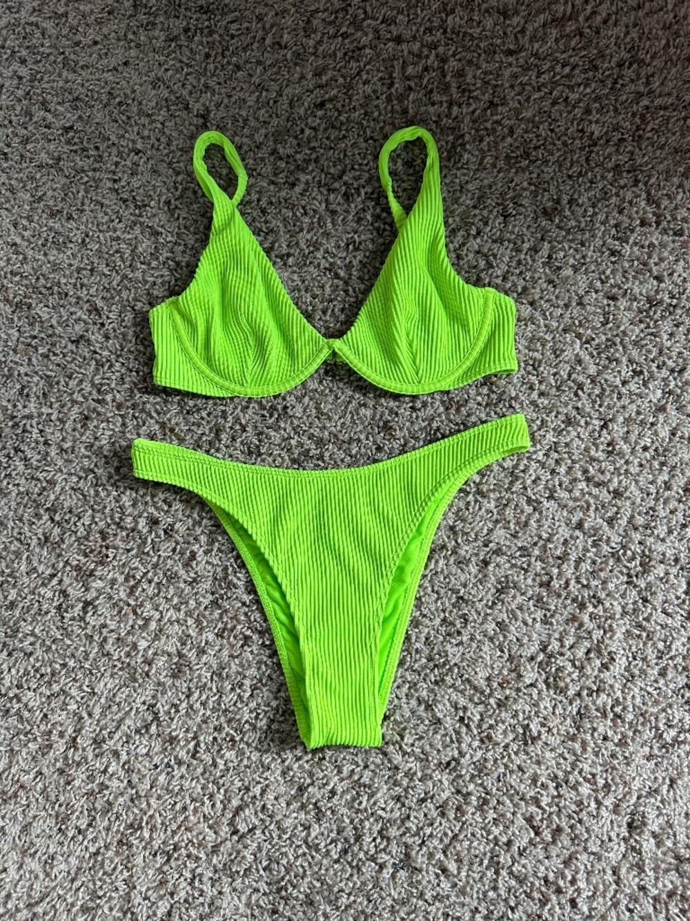 Hollister Lime Green Bikini Set – Size M | Adjustable Straps